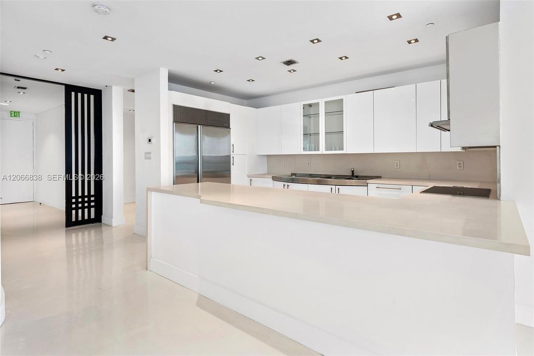 For Rent: $24,000 (2 beds, 2 baths, 1870 Square Feet)