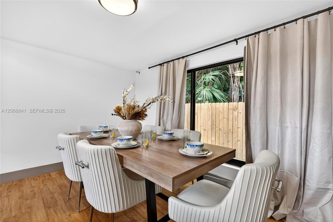 For Rent: $4,500 (4 beds, 2 baths, 2199 Square Feet)