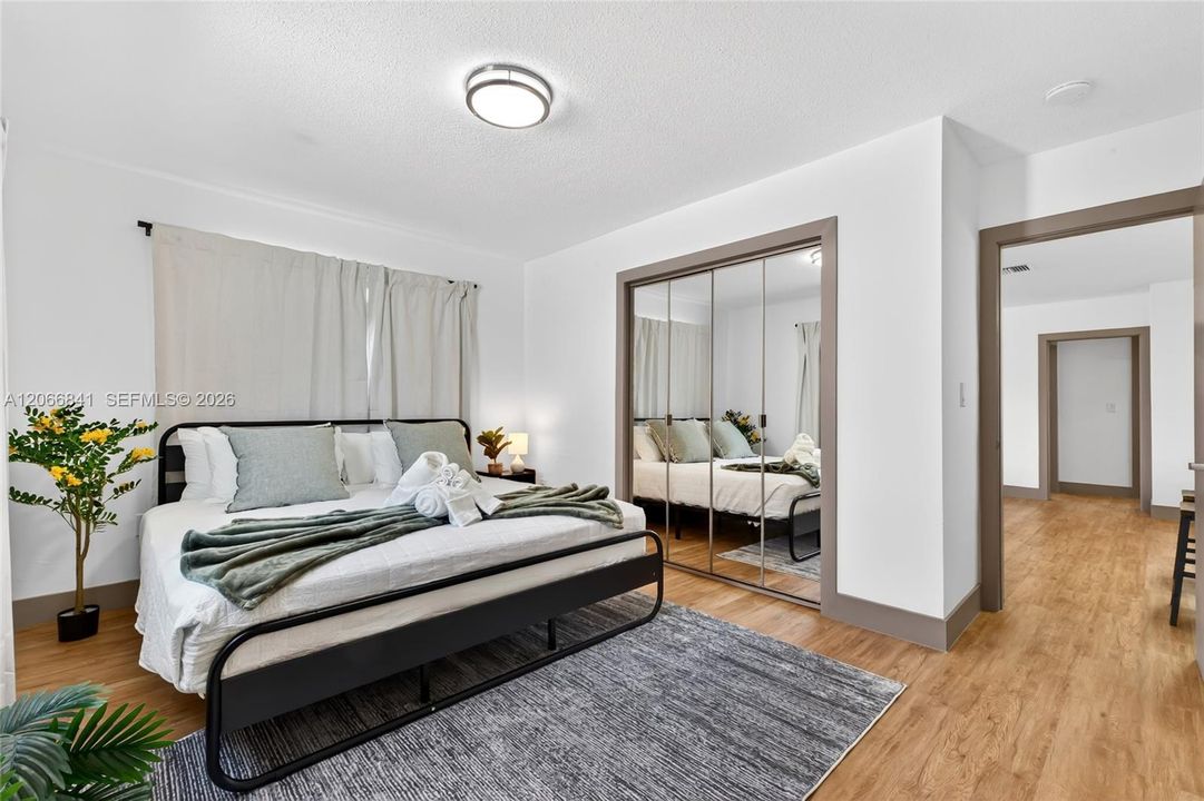 For Rent: $4,500 (4 beds, 2 baths, 2199 Square Feet)