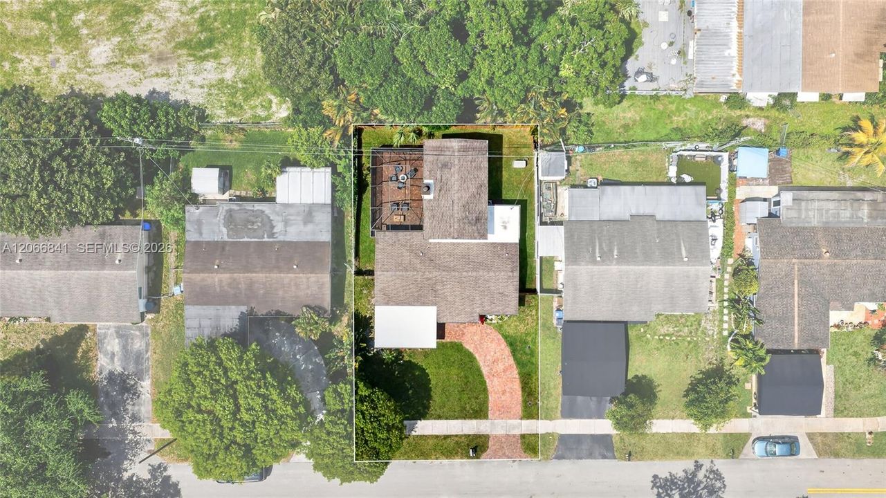 For Rent: $4,500 (4 beds, 2 baths, 2199 Square Feet)