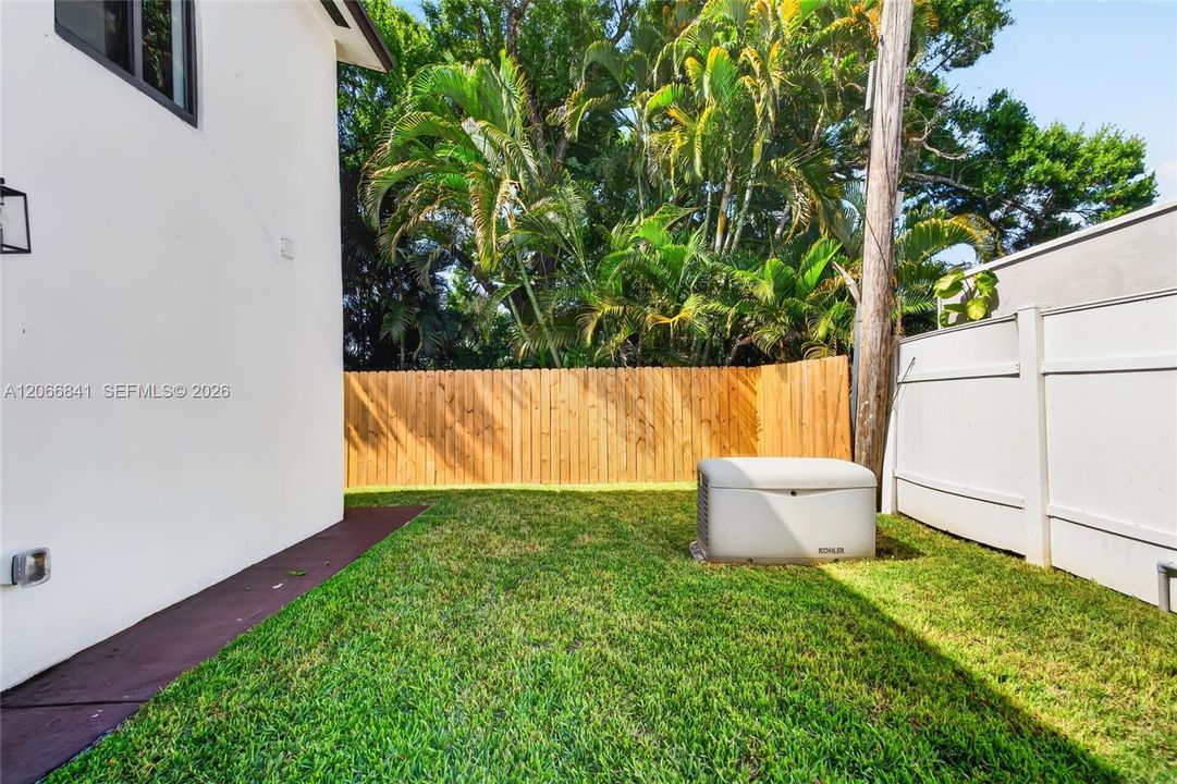 For Rent: $4,500 (4 beds, 2 baths, 2199 Square Feet)