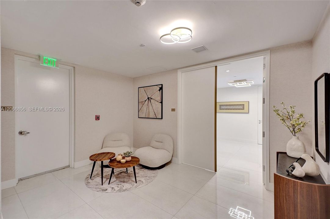 For Rent: $25,000 (3 beds, 3 baths, 2271 Square Feet)