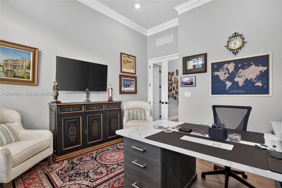For Sale: $1,795,000 (3 beds, 3 baths, 3381 Square Feet)