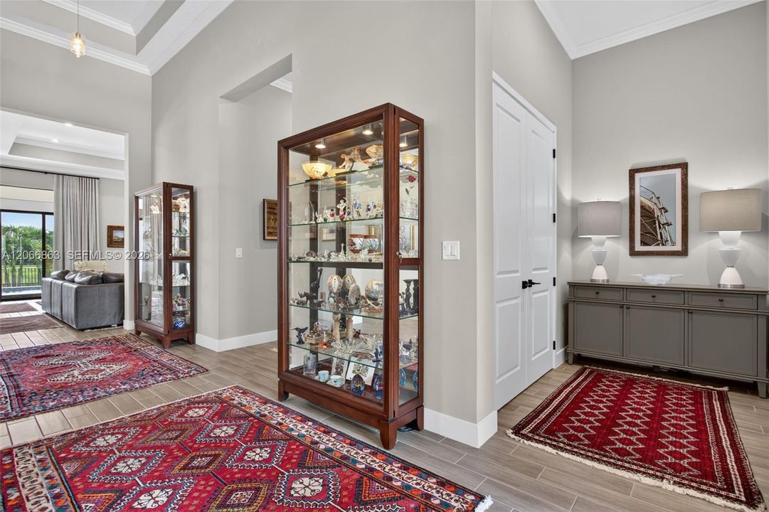 For Sale: $1,795,000 (3 beds, 3 baths, 3381 Square Feet)