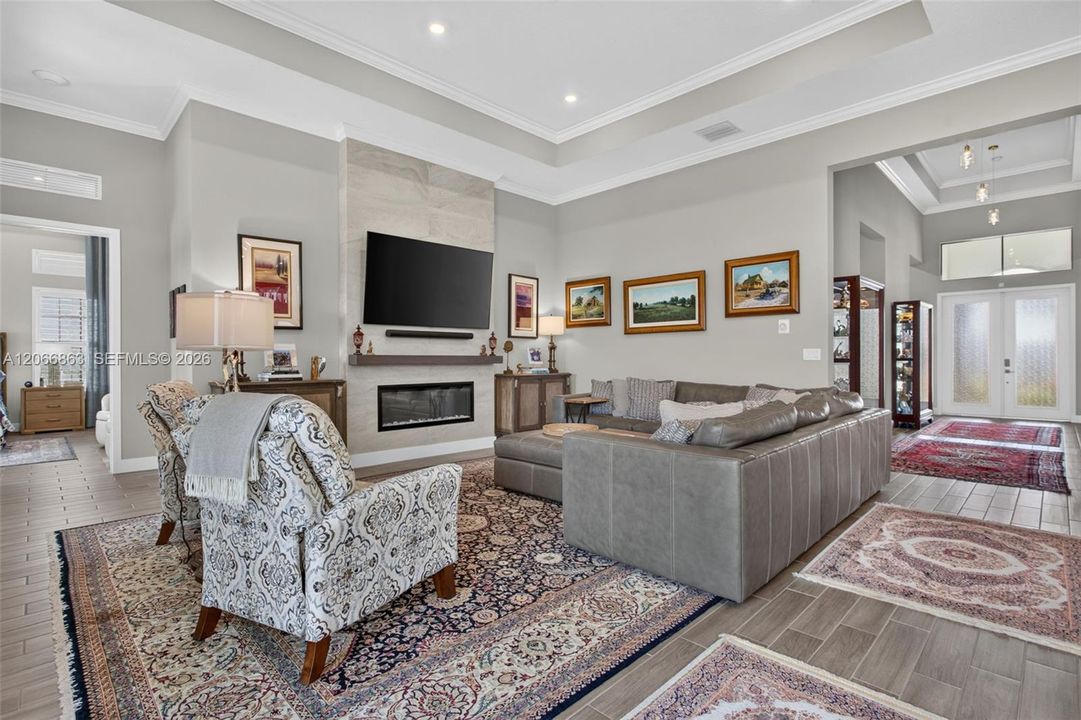 For Sale: $1,795,000 (3 beds, 3 baths, 3381 Square Feet)