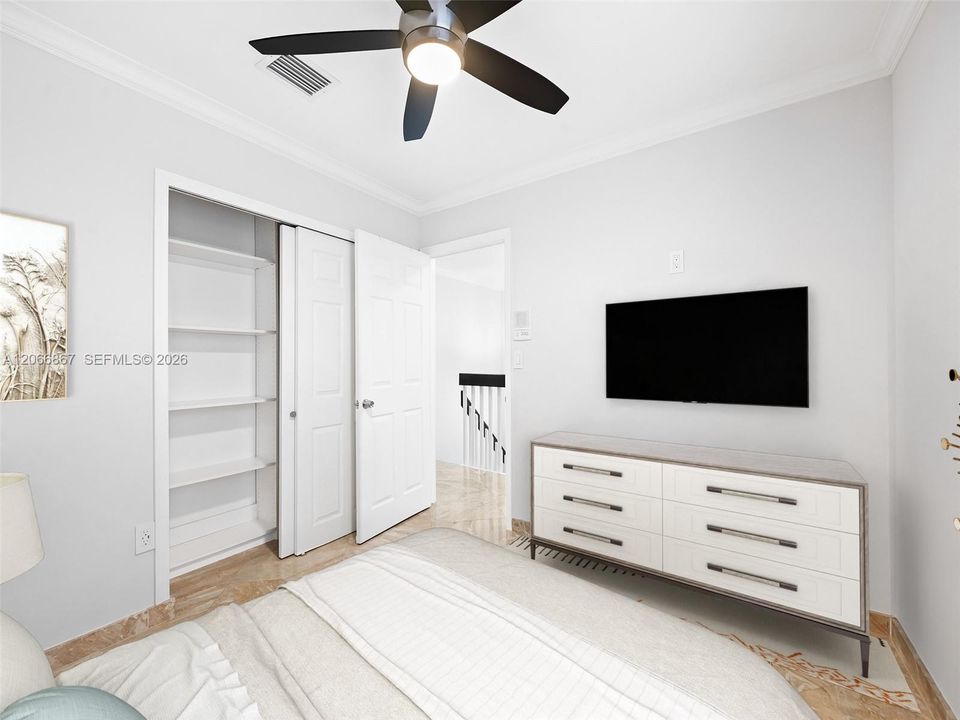 For Sale: $685,000 (3 beds, 2 baths, 1748 Square Feet)