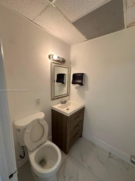 For Rent: $1,800 (0 beds, 0 baths, 0 Square Feet)