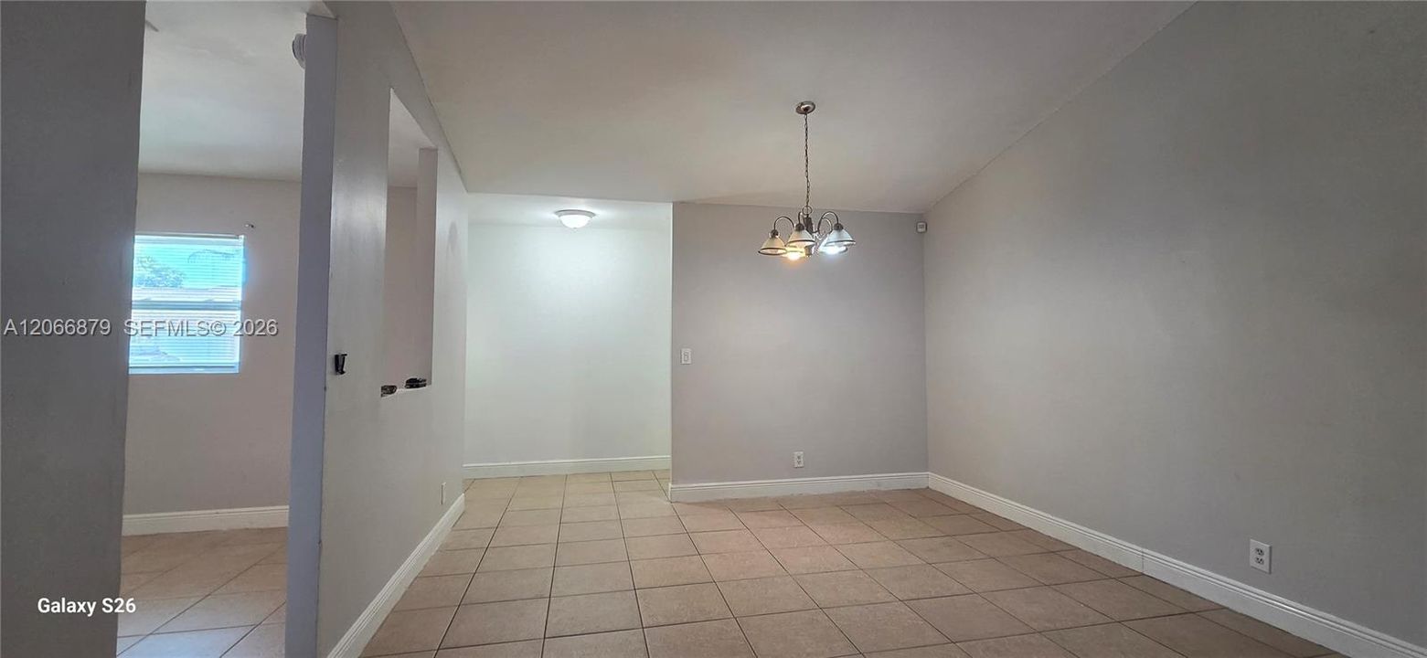 В аренду: $2,500 (3 спален, 2 ванн, 1161 Квадратных фут)
