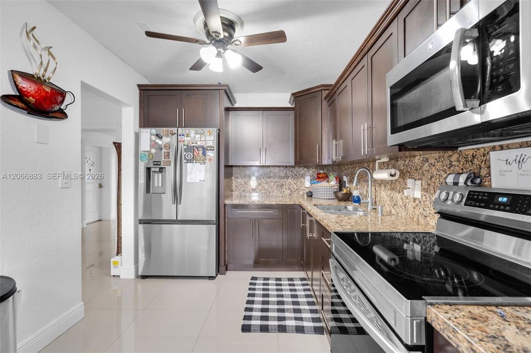 For Sale: $720,000 (5 beds, 4 baths, 1988 Square Feet)