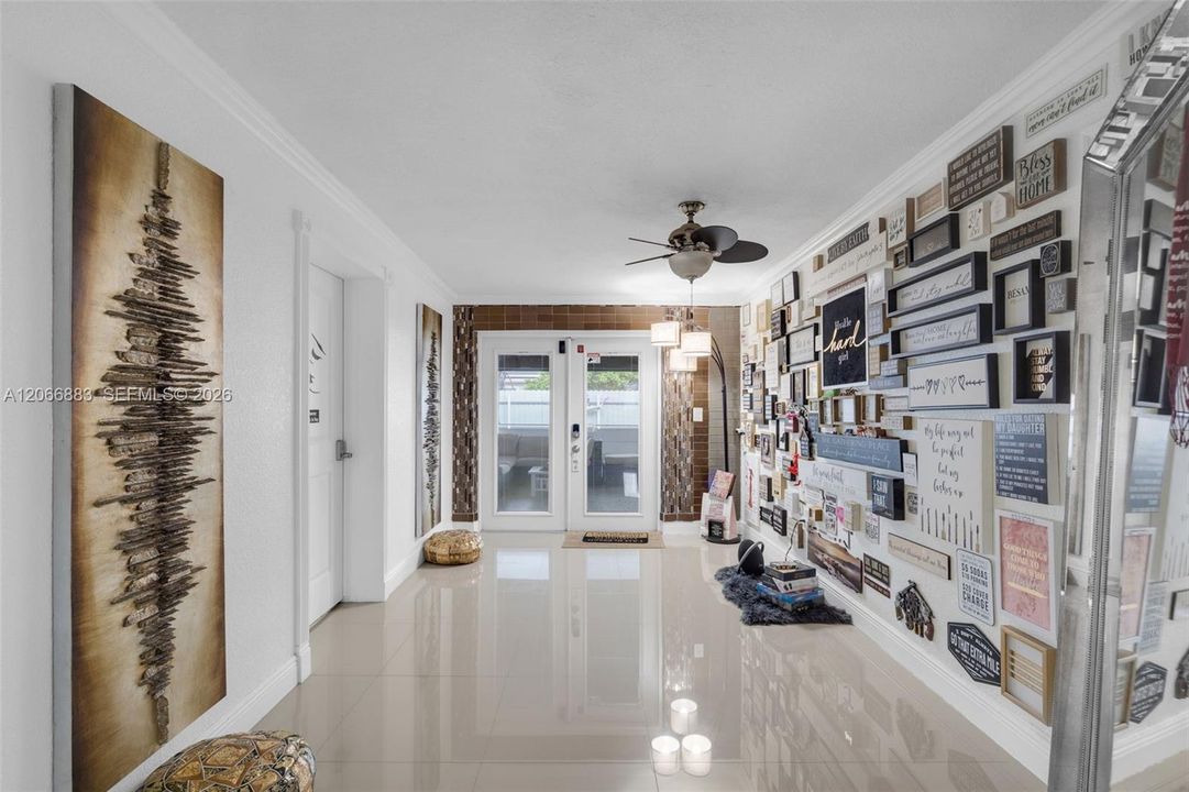 For Sale: $720,000 (5 beds, 4 baths, 1988 Square Feet)