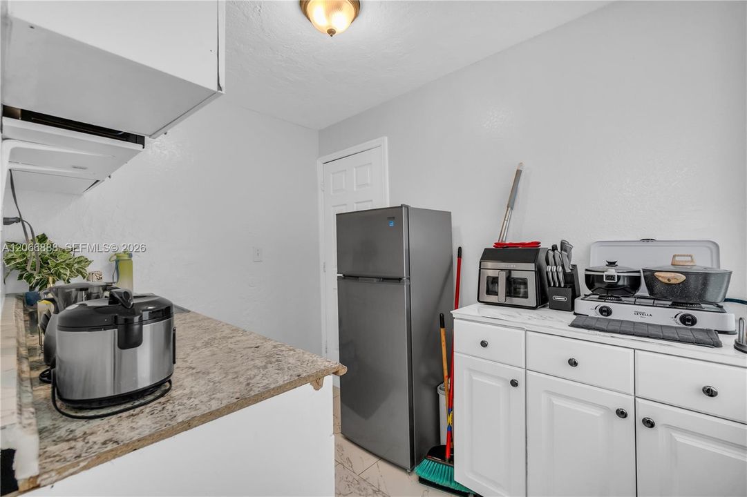 Activo con contrato: $499,999 (3 camas, 3 baños, 1546 Pies cuadrados)