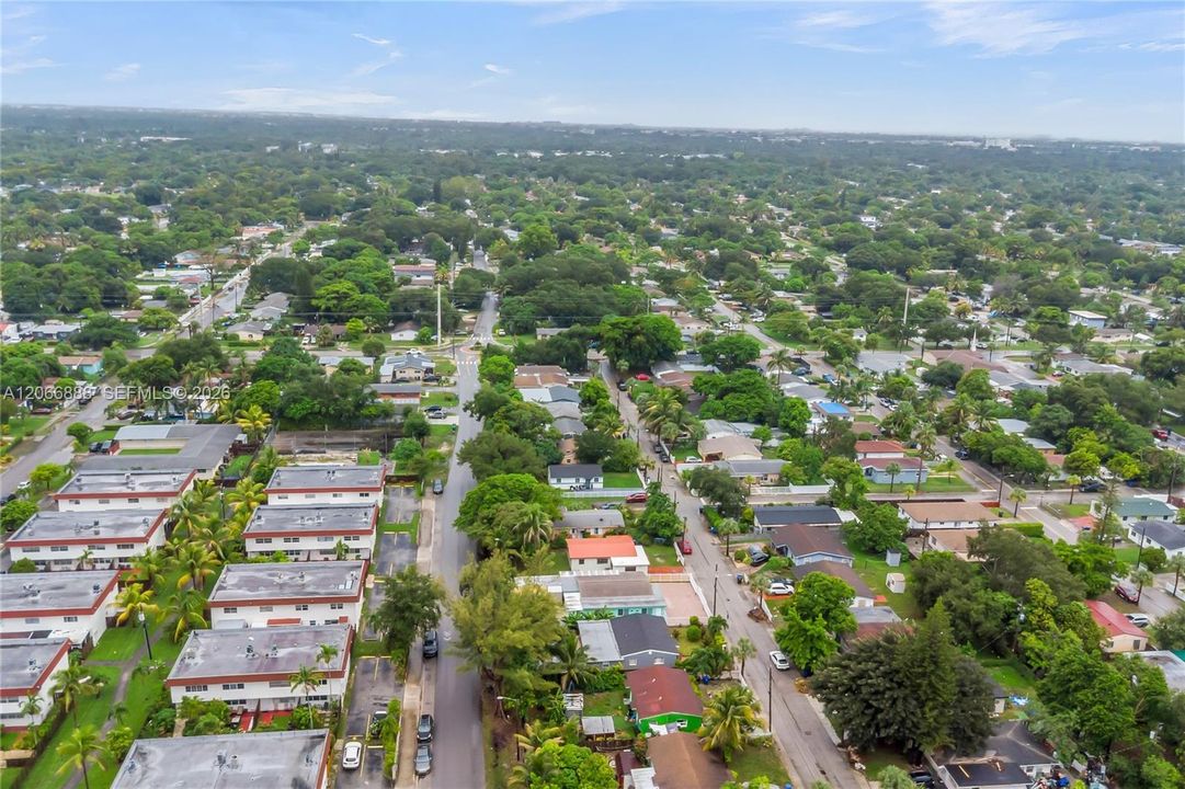 Activo con contrato: $499,999 (3 camas, 3 baños, 1546 Pies cuadrados)