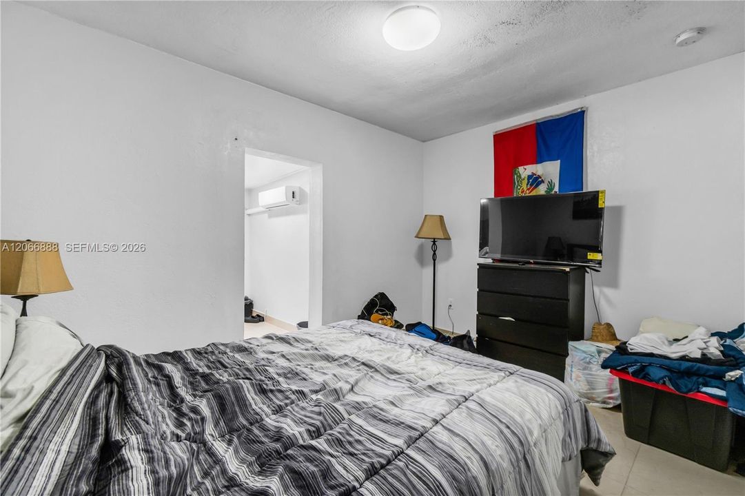 Activo con contrato: $499,999 (3 camas, 3 baños, 1546 Pies cuadrados)