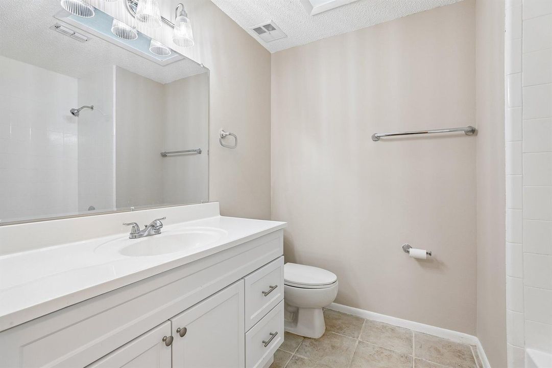 16-web-or-mls-Garden Cove Ct-S0108-016