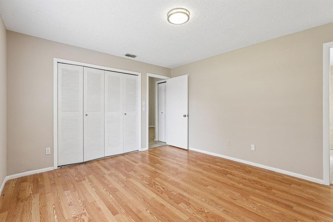 21-web-or-mls-Garden Cove Ct-S0108-021