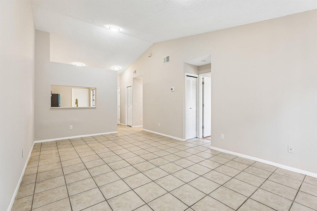 8-web-or-mls-Garden Cove Ct-S0108-008