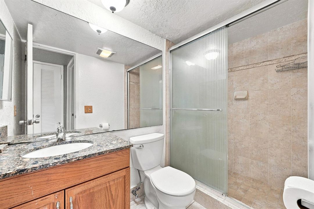 17_bathroom