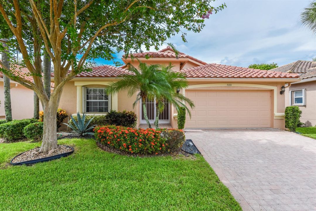 7076 Trentino Way_Amy Doran_1