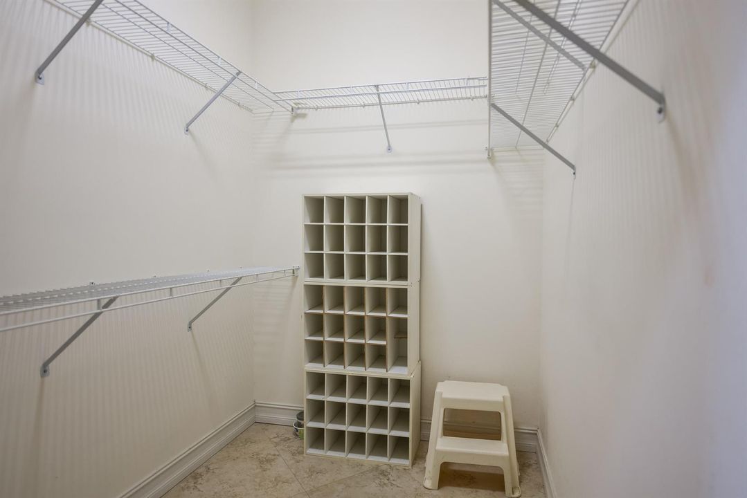7076 Trentino Way_Amy Doran_7