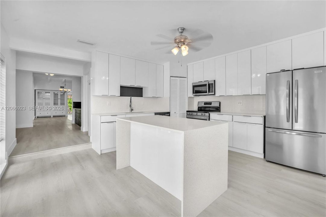 For Rent: $5,700 (3 beds, 2 baths, 2434 Square Feet)