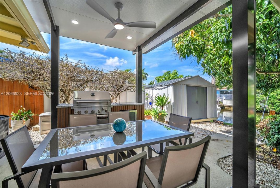 For Rent: $5,700 (3 beds, 2 baths, 2434 Square Feet)