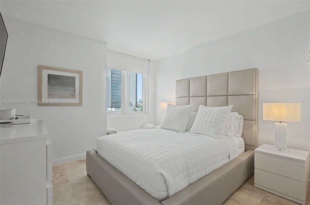 For Rent: $14,000 (2 beds, 2 baths, 1230 Square Feet)