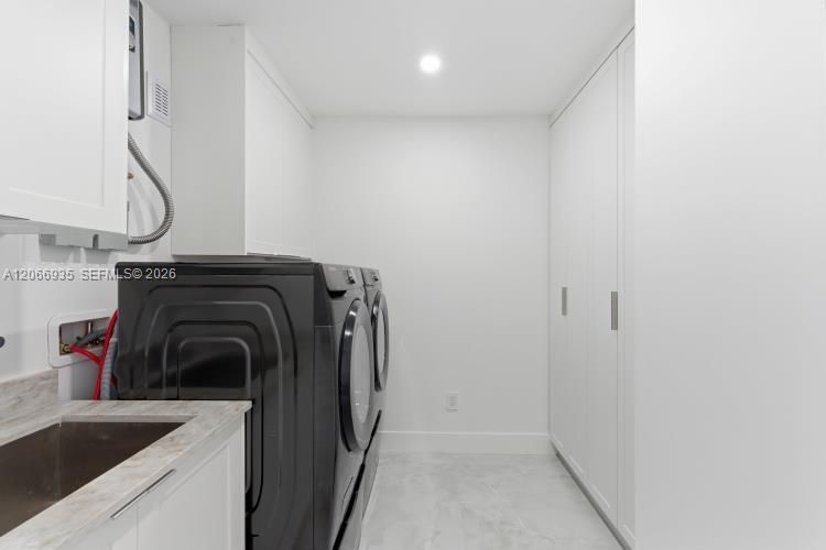 En Renta: $21,000 (5 camas, 4 baños, 2452 Pies cuadrados)