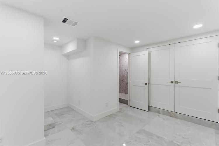 En Renta: $21,000 (5 camas, 4 baños, 2452 Pies cuadrados)