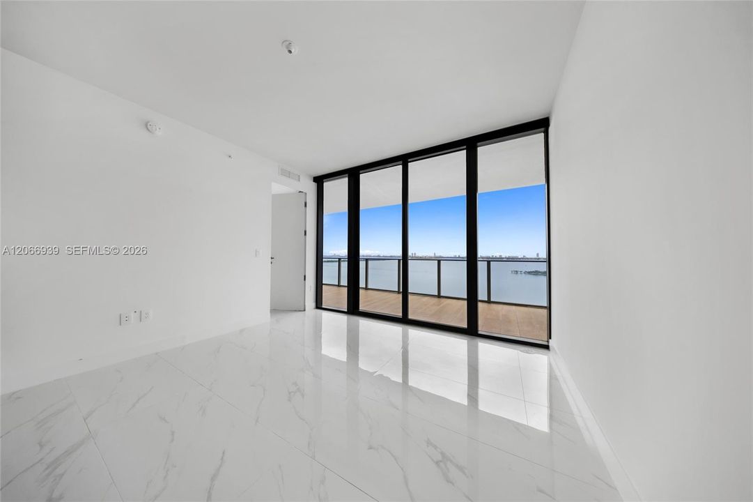 For Rent: $9,450 (2 beds, 3 baths, 1306 Square Feet)