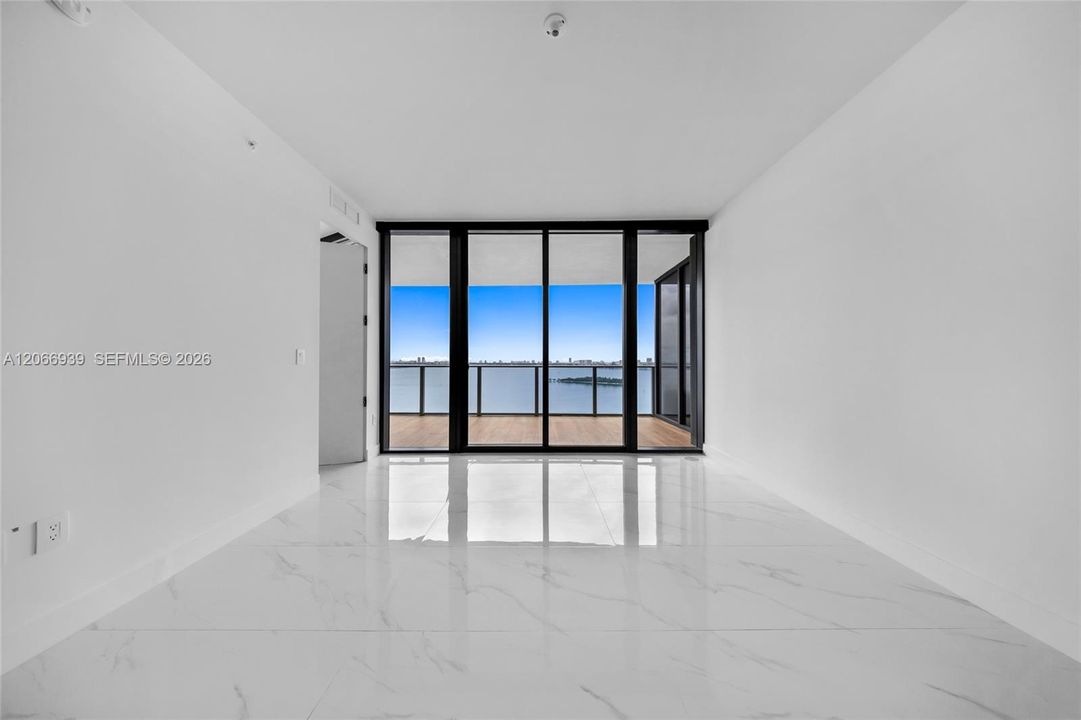 For Rent: $9,450 (2 beds, 3 baths, 1306 Square Feet)