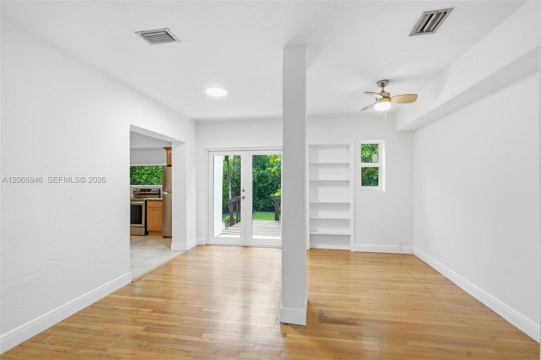 For Rent: $5,200 (2 beds, 1 baths, 1173 Square Feet)