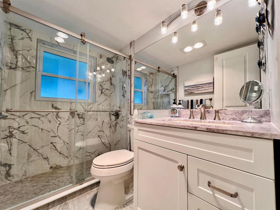 Updated Full Bath