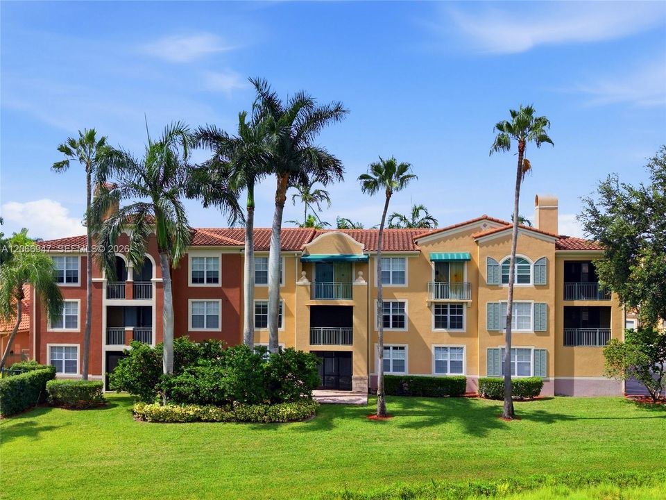 For Sale: $474,000 (3 beds, 2 baths, 1479 Square Feet)