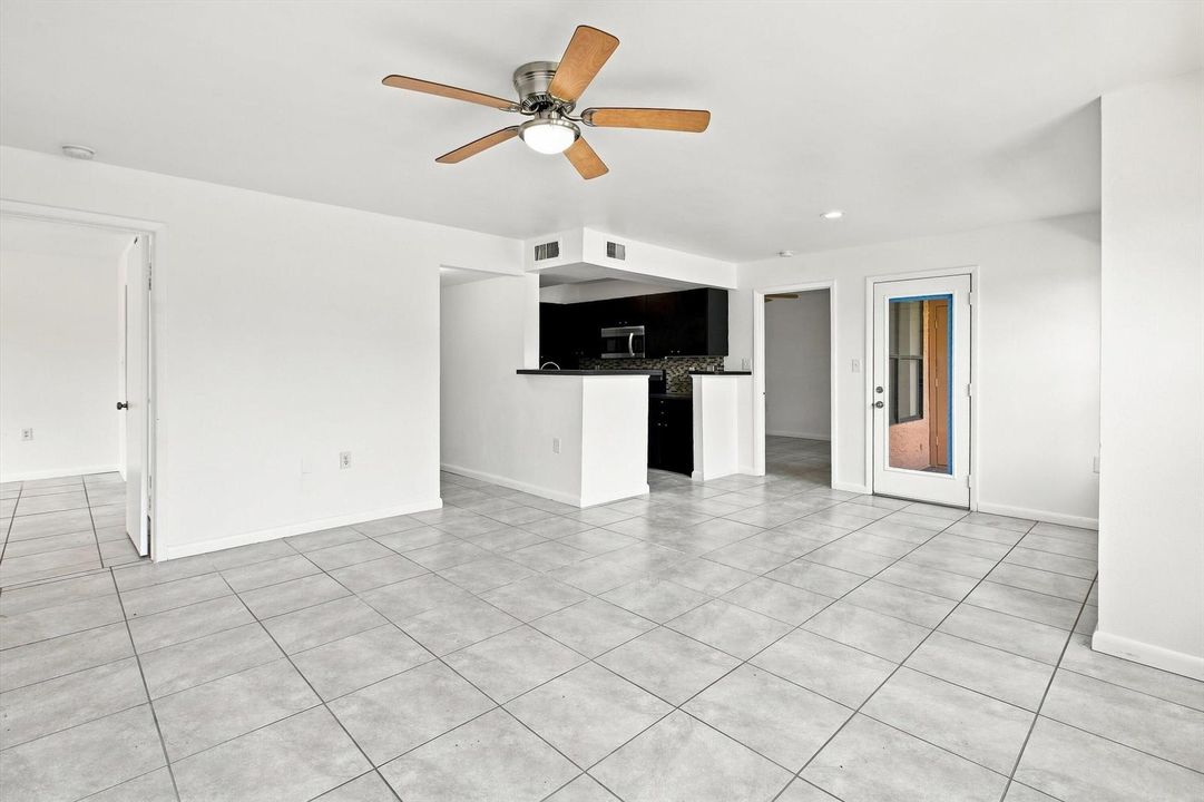 06-Property Photo 006