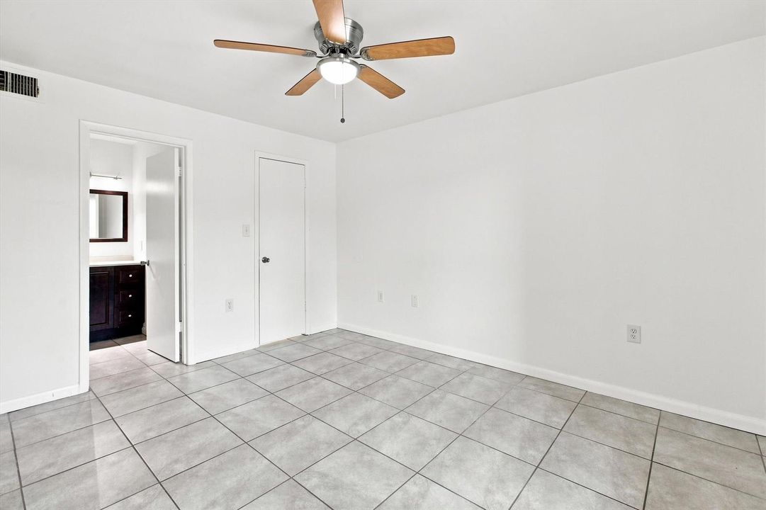 12-Property Photo 012