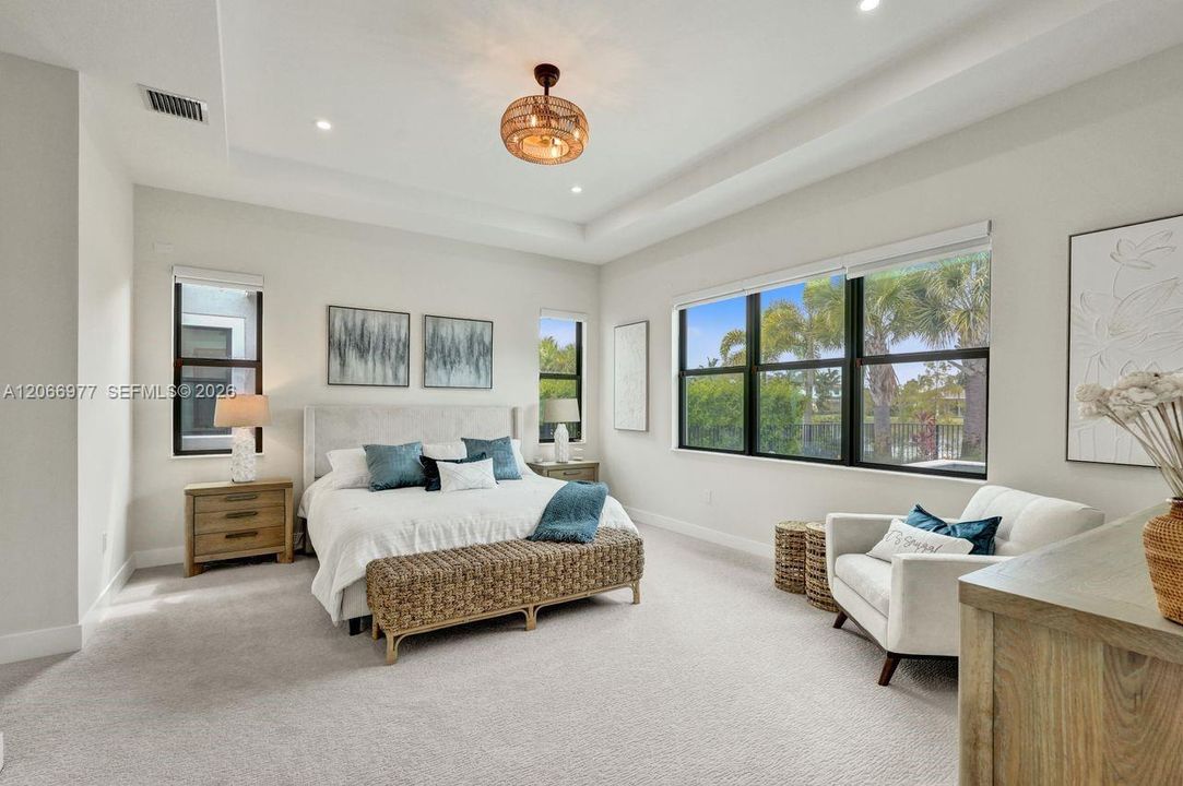 For Rent: $11,000 (5 beds, 6 baths, 3501 Square Feet)