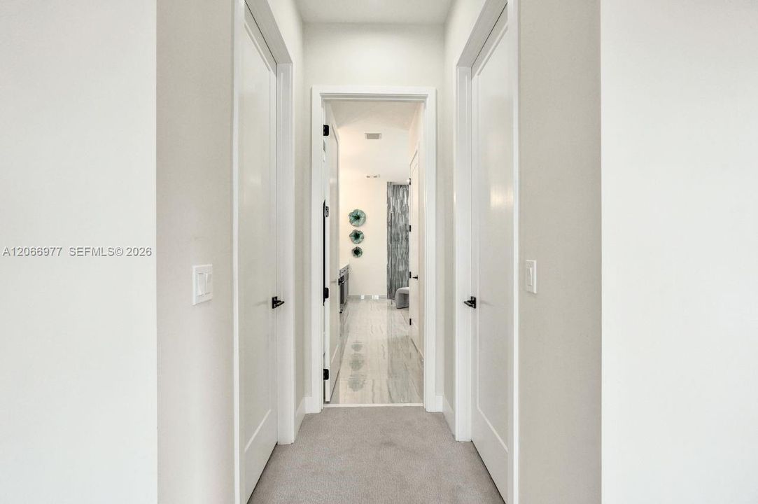 For Rent: $11,000 (5 beds, 6 baths, 3501 Square Feet)