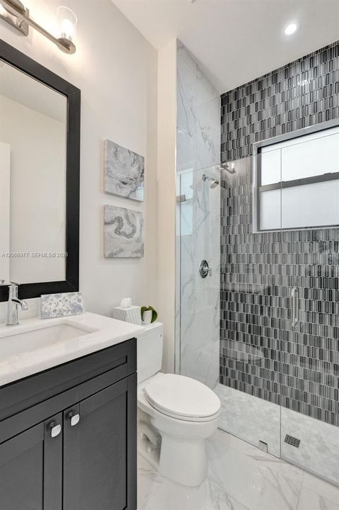 For Rent: $11,000 (5 beds, 6 baths, 3501 Square Feet)