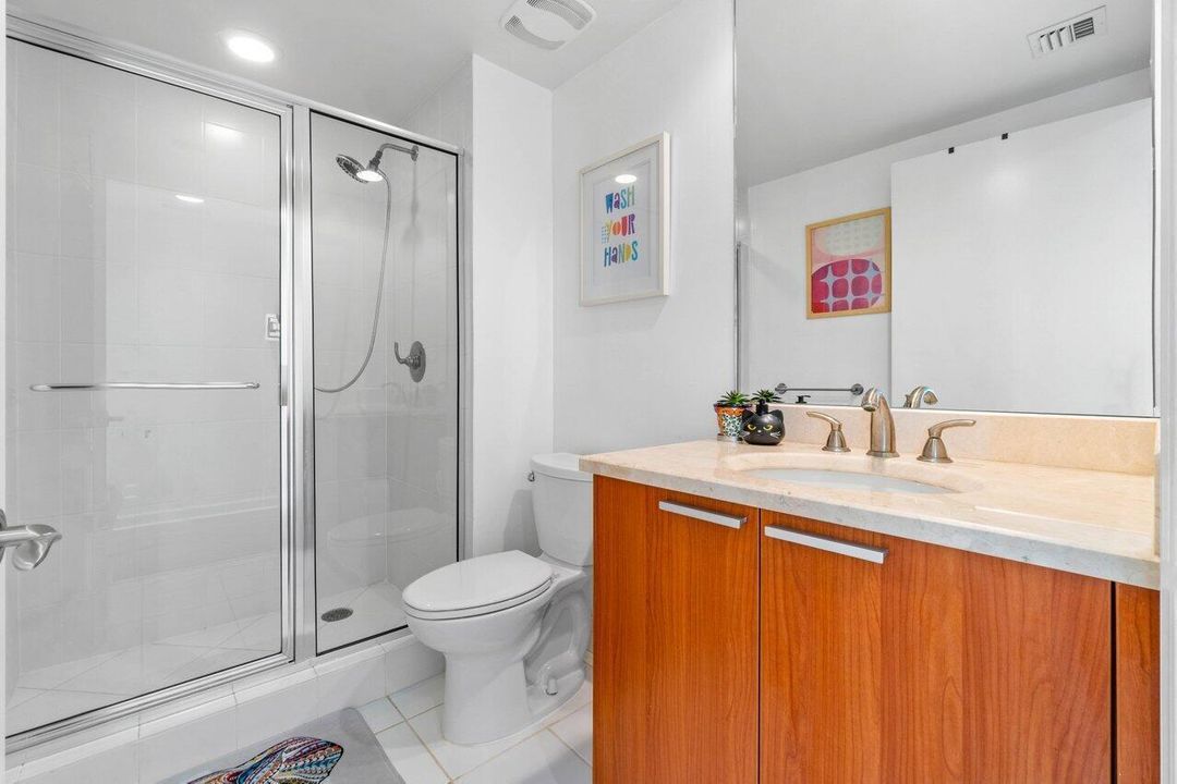 guest bath #2