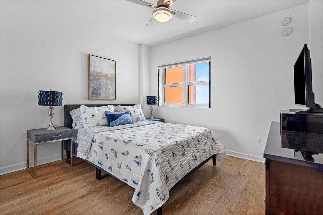Guest Bedroom #1