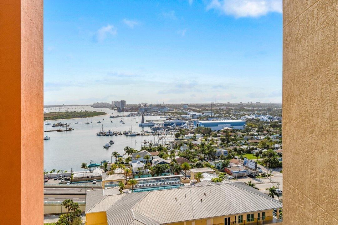 peanut island and views of downtown