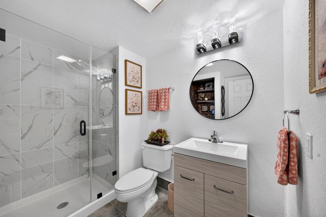 032-006-Bathroom-1500x999