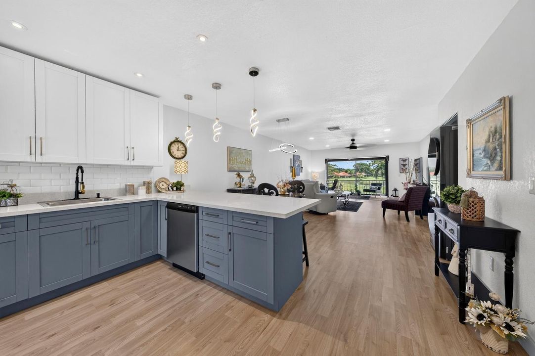 009-036-KitchenBreakfast-1500x999