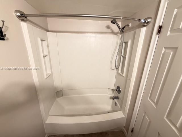 For Rent: $1,500 (1 beds, 1 baths, 606 Square Feet)