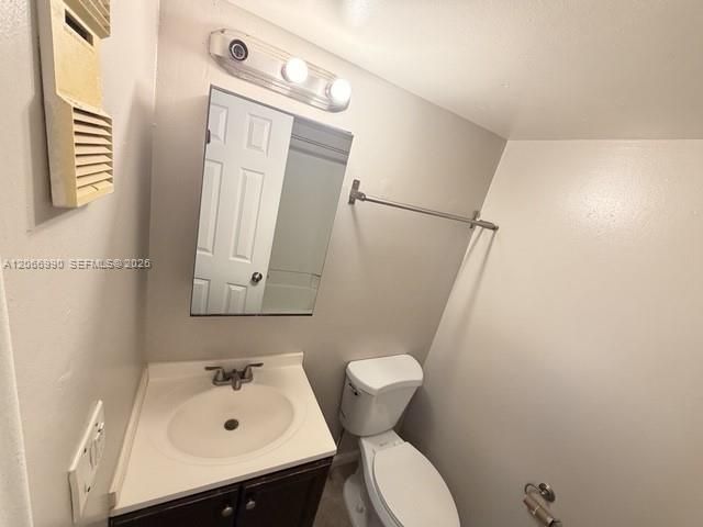 For Rent: $1,500 (1 beds, 1 baths, 606 Square Feet)