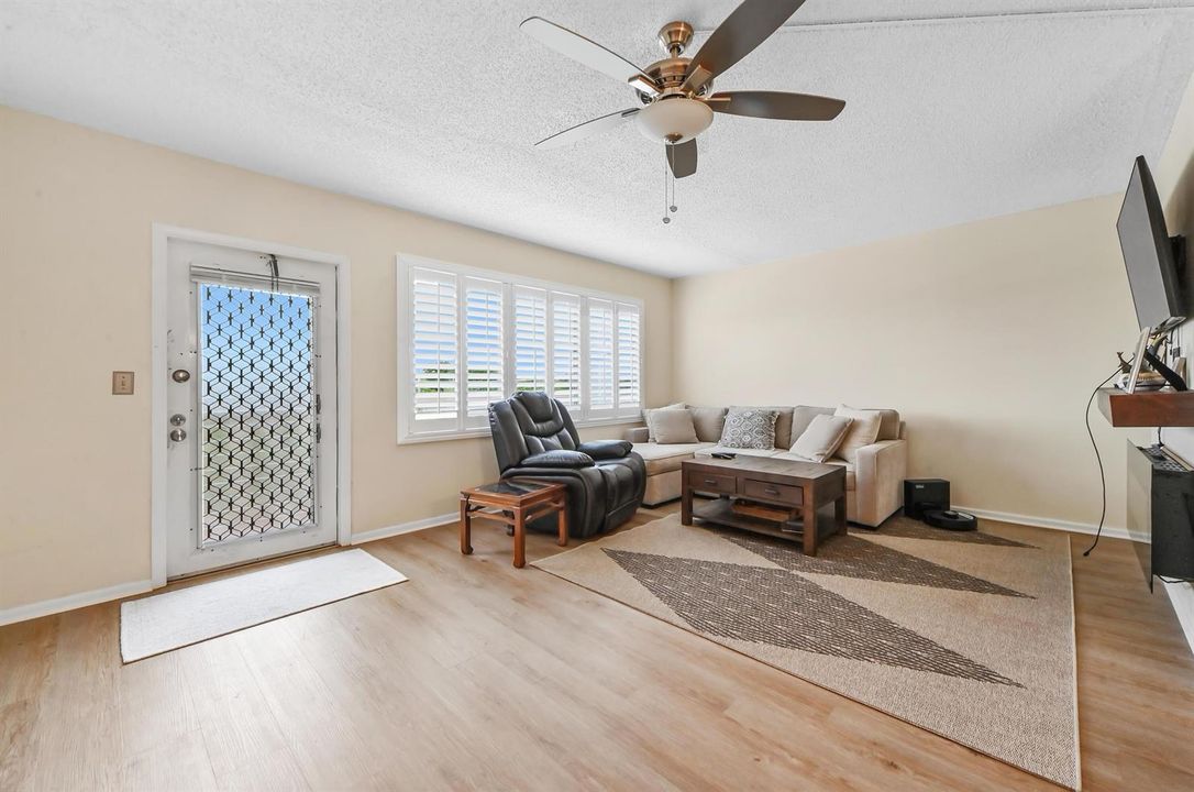 03 Living room 02