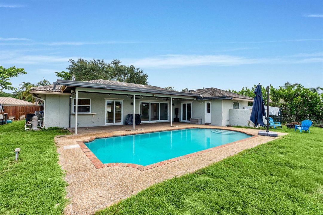 46-web-or-mls-A7404198