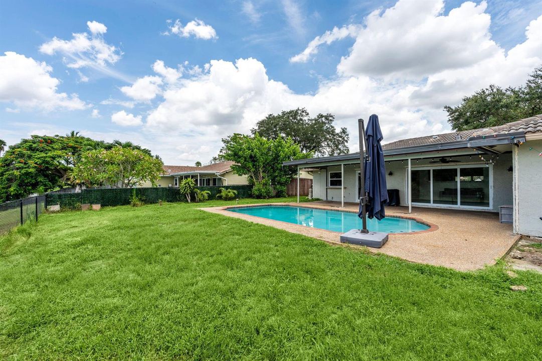 48-web-or-mls-A7404201