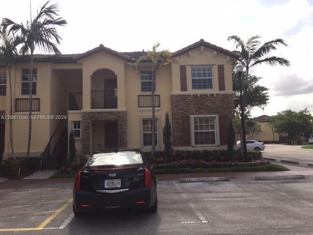 For Sale: $265,000 (3 beds, 2 baths, 1062 Square Feet)