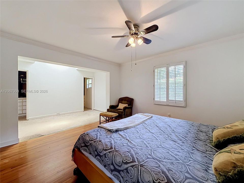 En Venta: $1,275,000 (3 camas, 2 baños, 1879 Pies cuadrados)